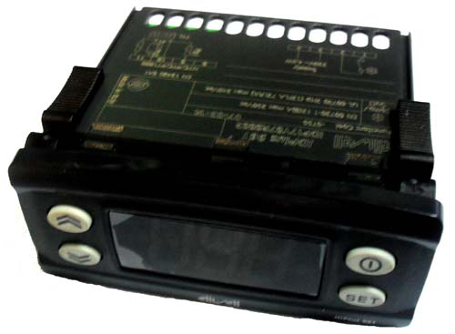 Блок управления (микропроцессор) Eliwell ID-961-PLUS с 1 датчиком